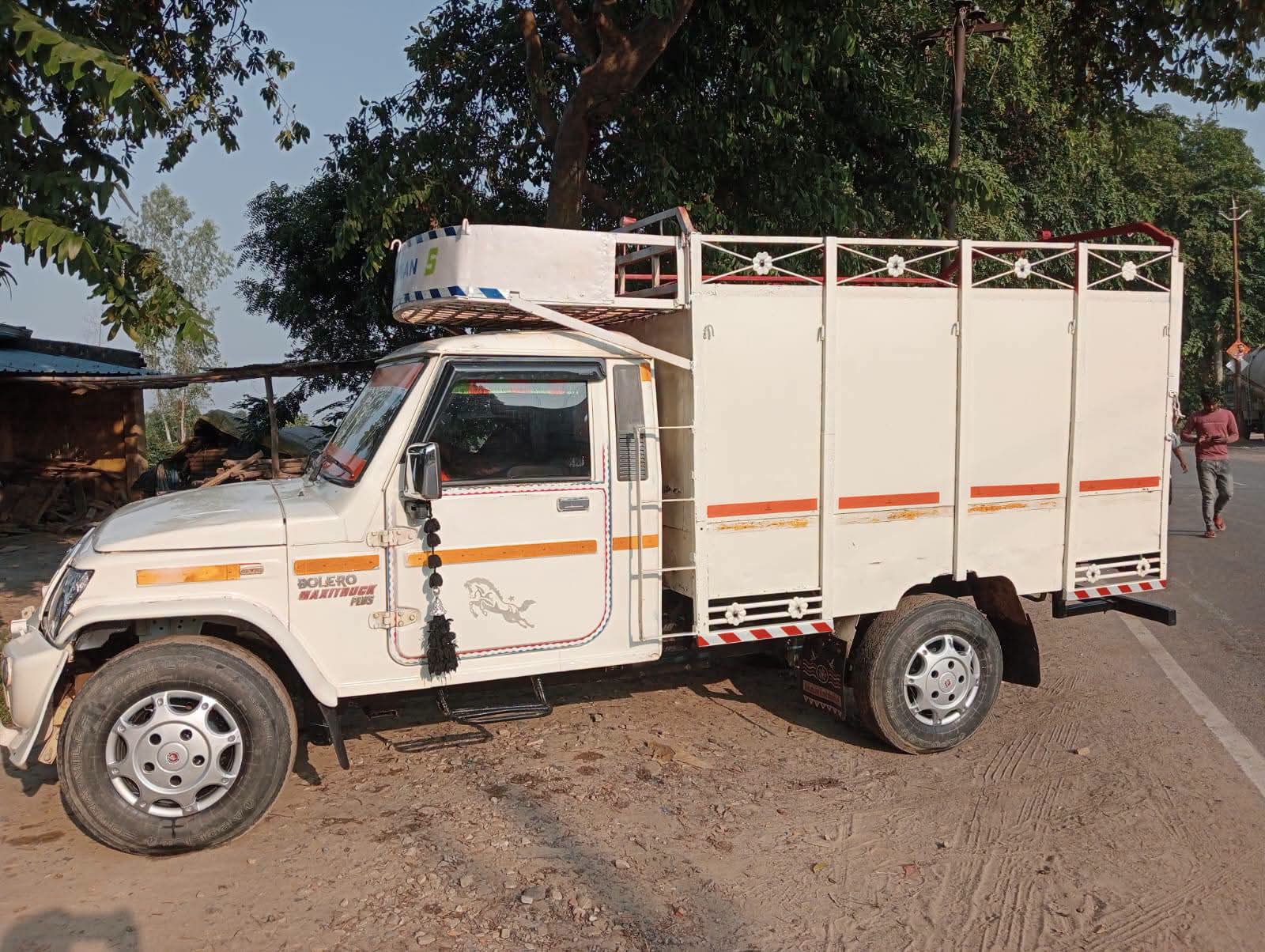 Mahindra Truck — टांडा
