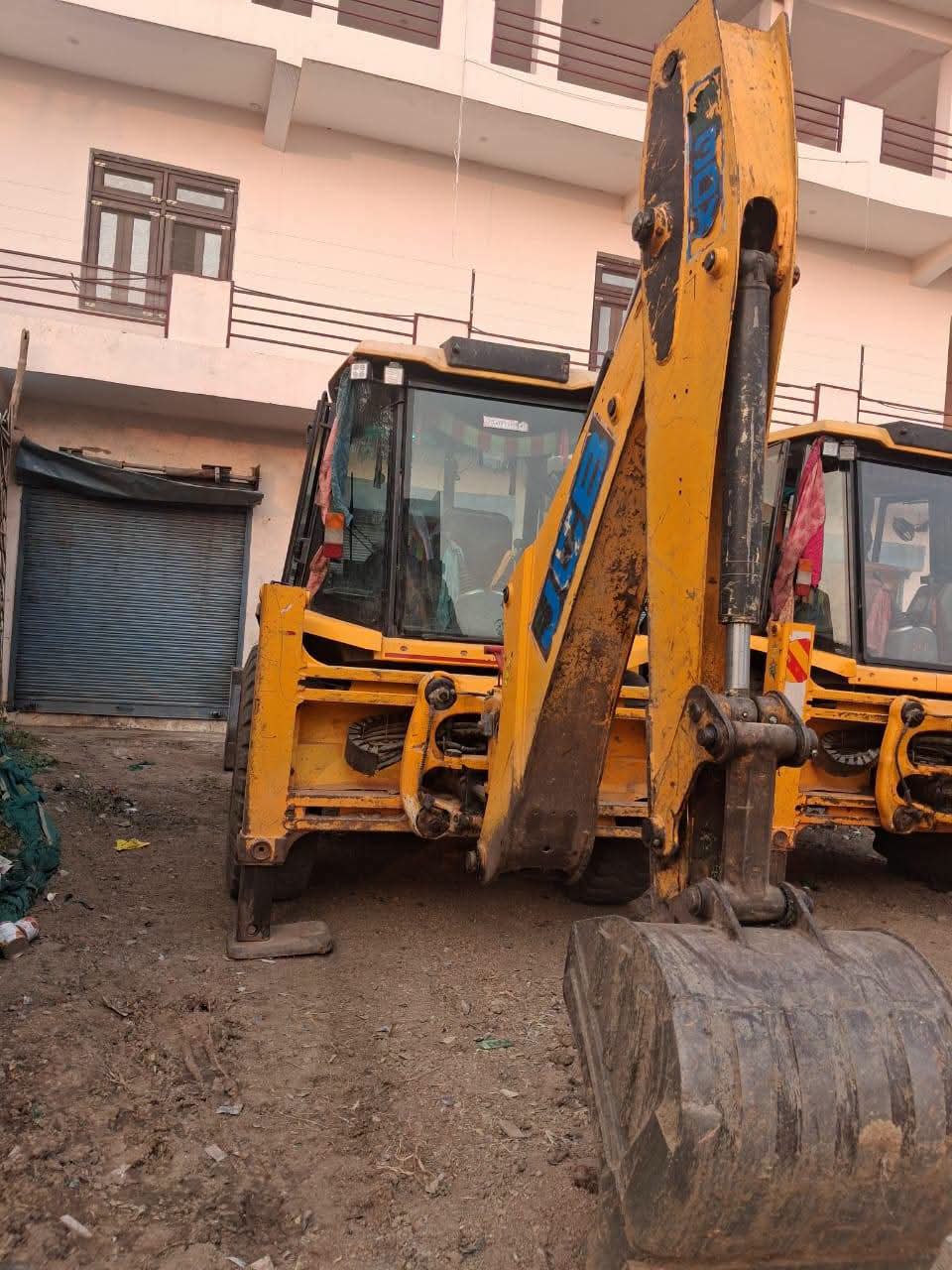 JCB 3dx 49hp — Uttar Pradesh