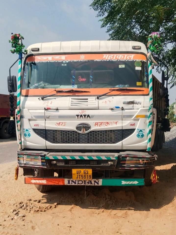 Tata Signa — Indore