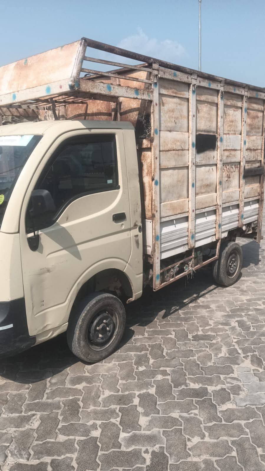 Force Truck — Indore
