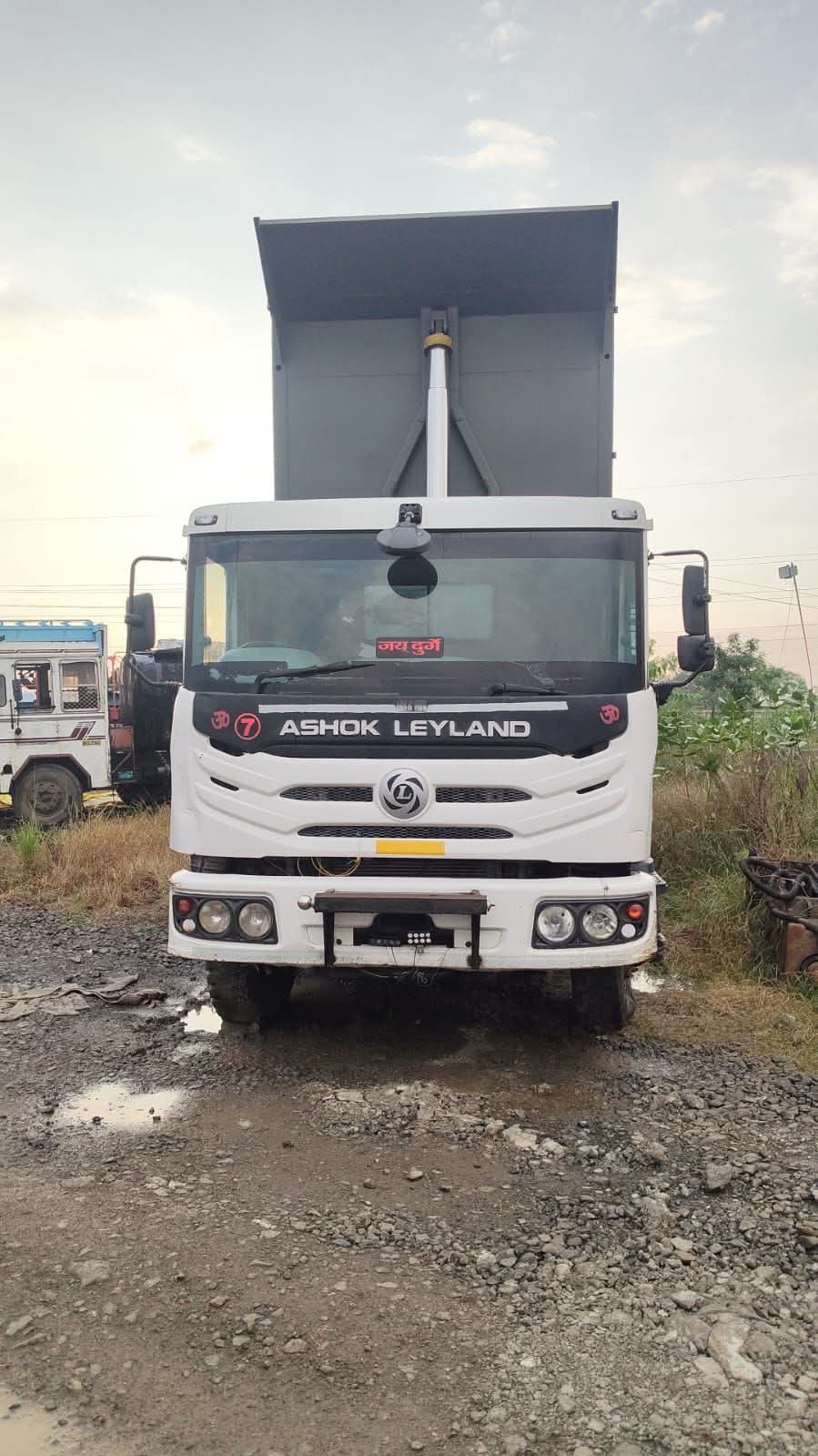 Ashok Leyland 7 — Indore
