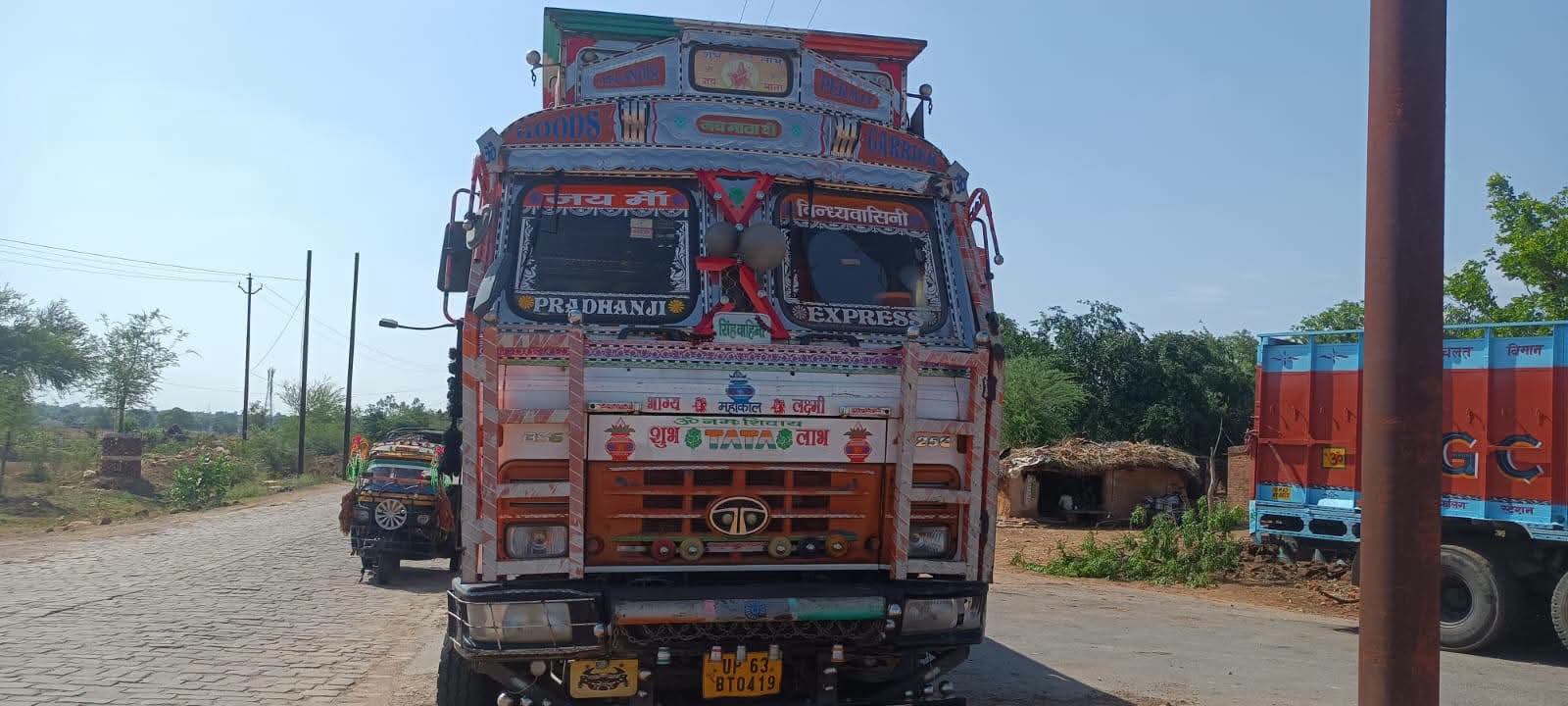 Tata 1413 — Indore