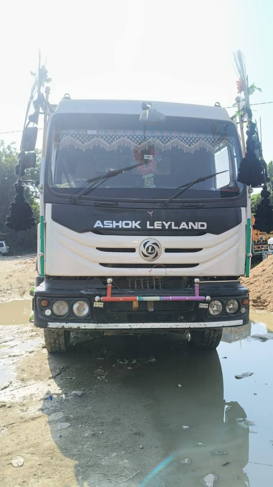 Ashok Leyland Stark — Indore
