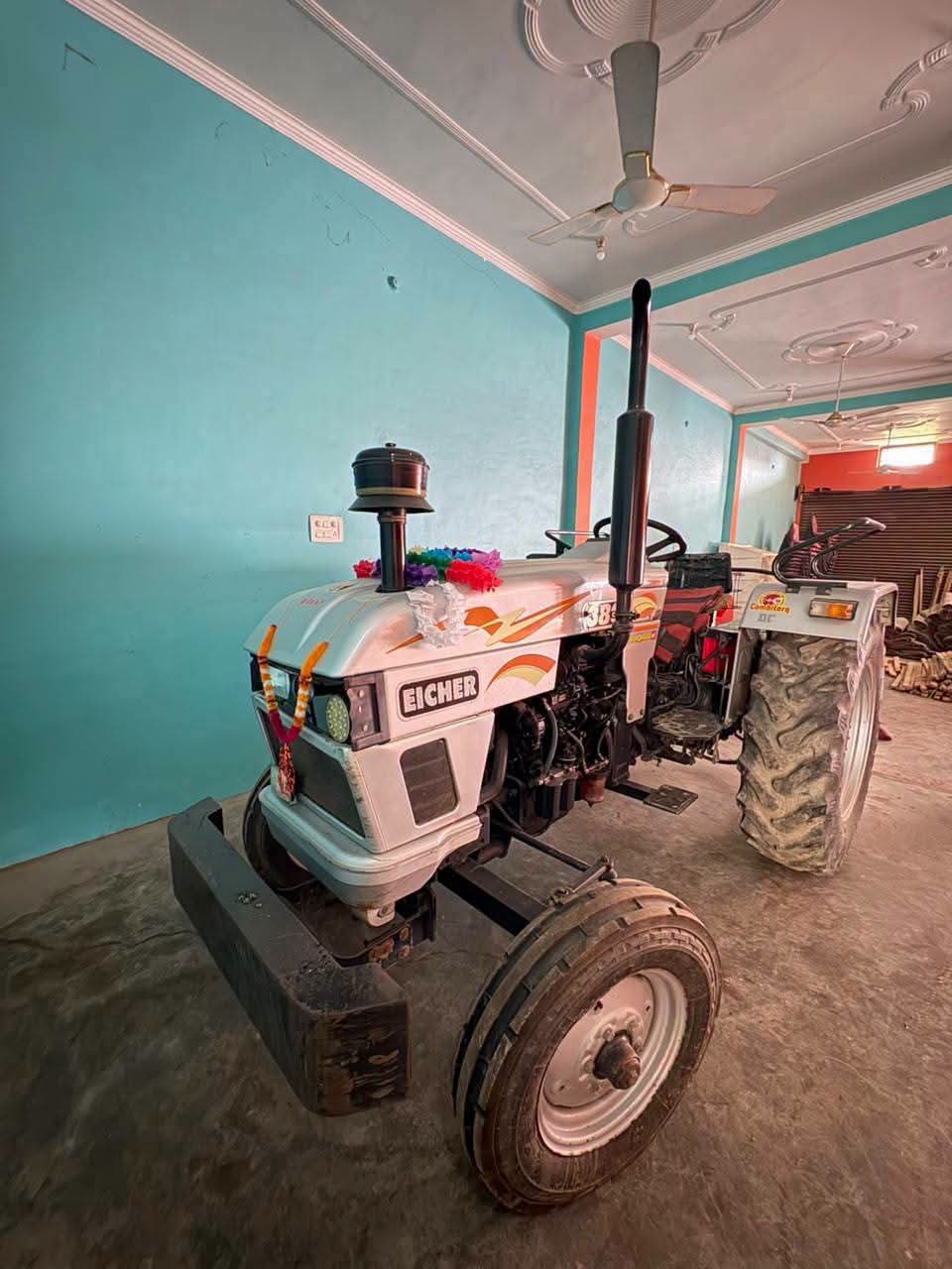Eicher 385 — Indore