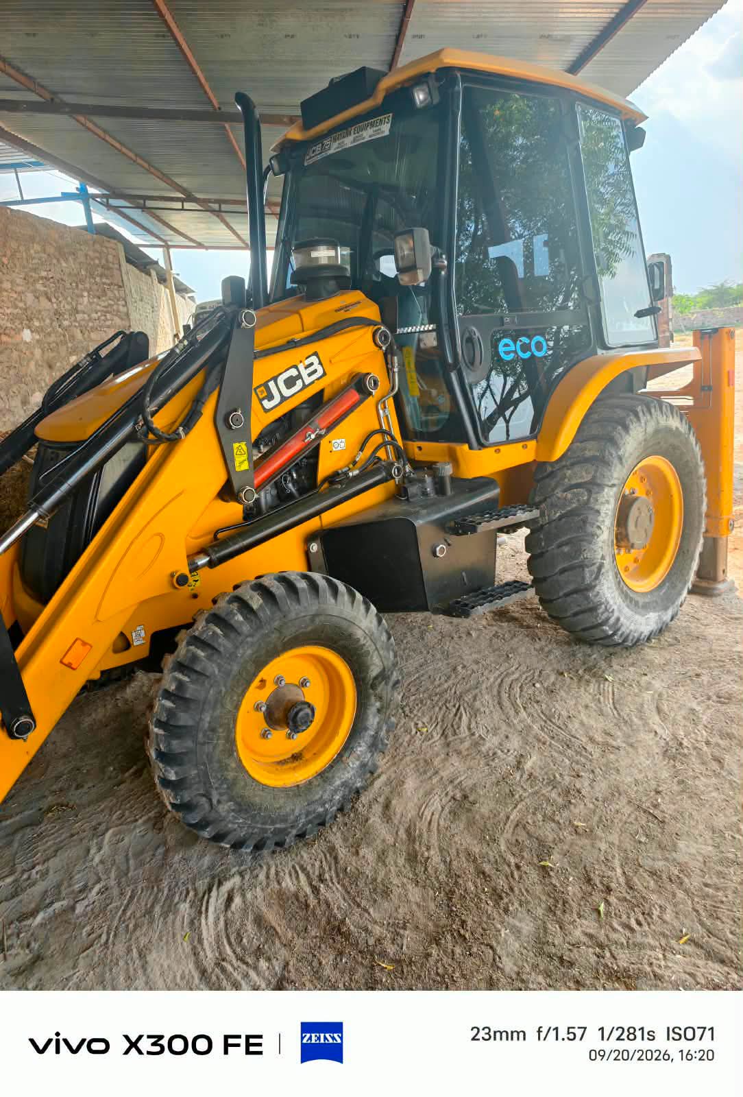 JCB X300 FE — Indore