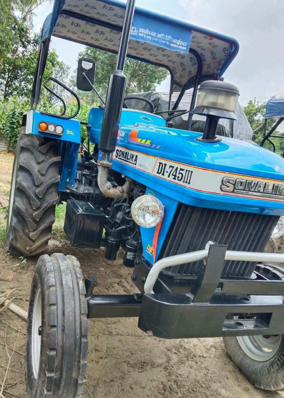 Sonalika DI-745III — Indore