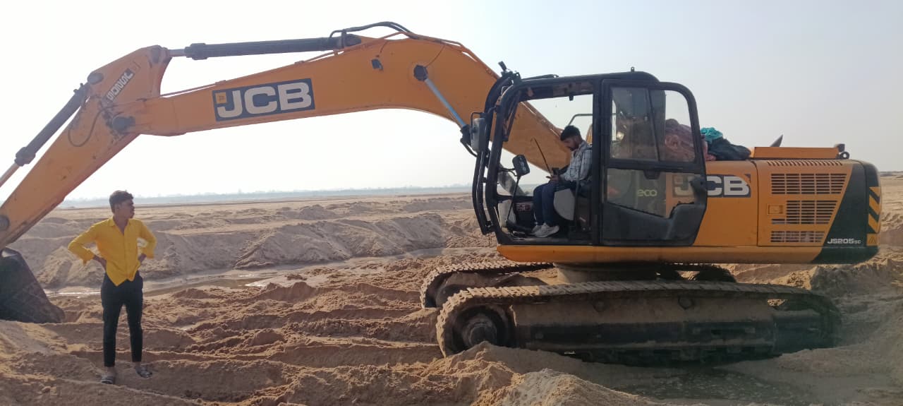 JCB 3DX — Indore