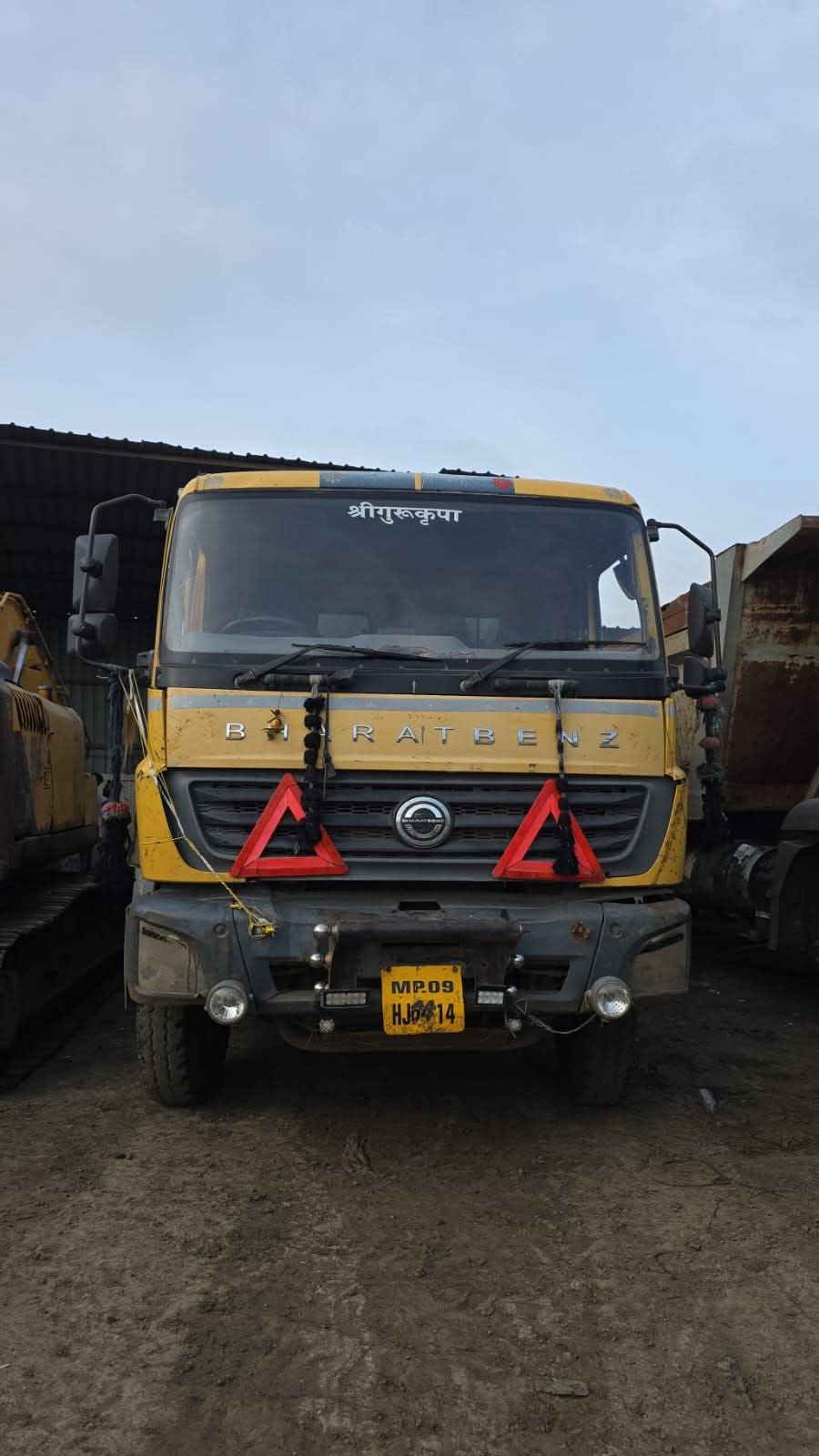 BharatBenz 1418 — Indore