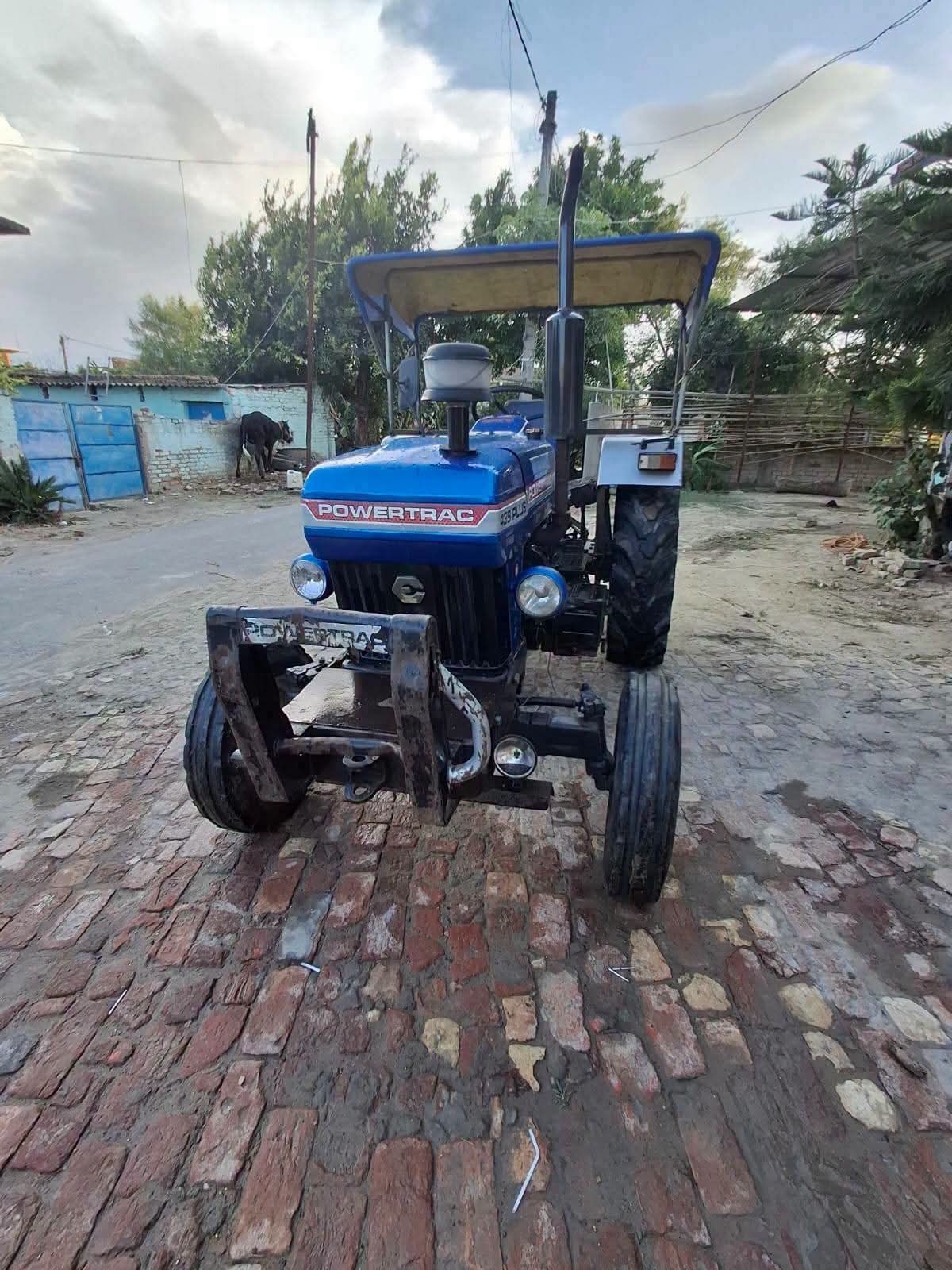Powertrac 439 — छपरा