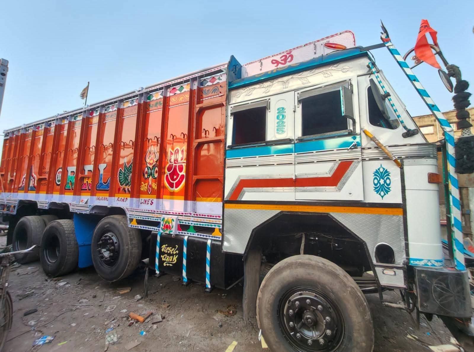 Force Truck — Indore