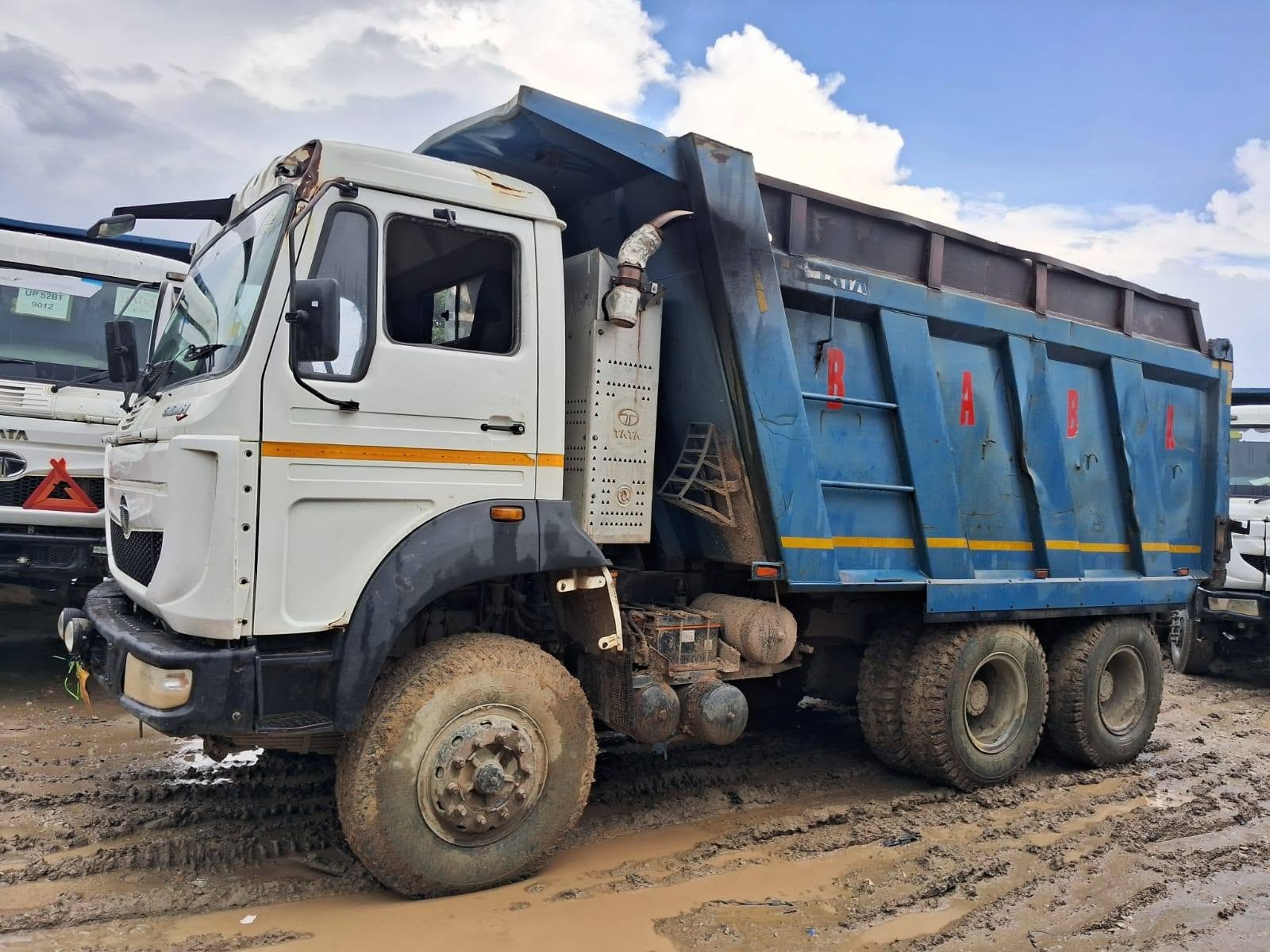 Tata 2825 — Indore