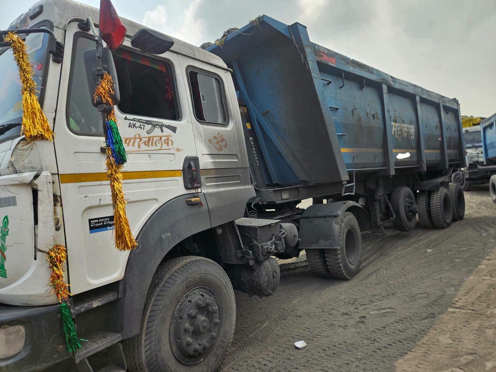 Tata 2525 — Indore